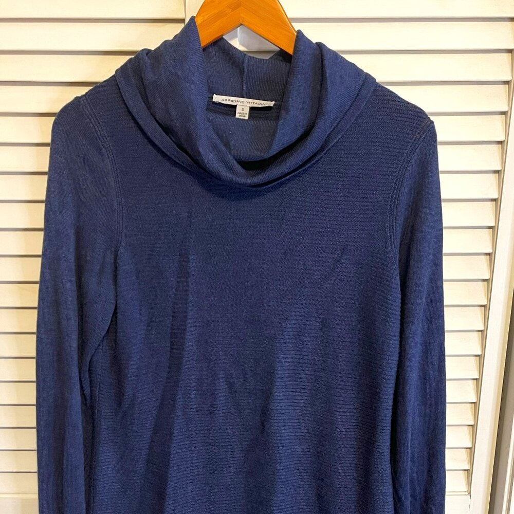 Adrienne Vittadini Blue Ribbed Sweater Size Small